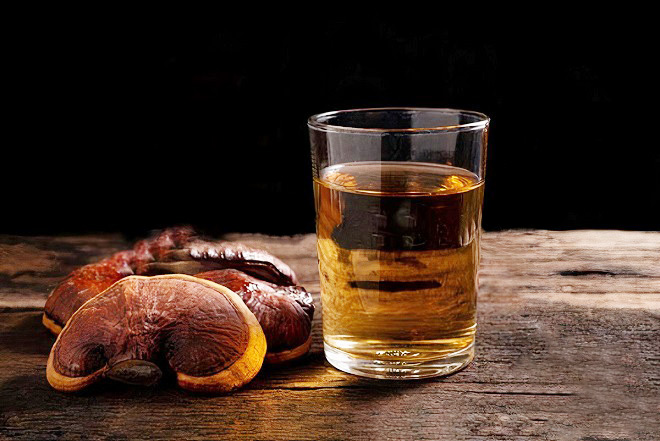 cách ngâm rượu với nấm linh chi